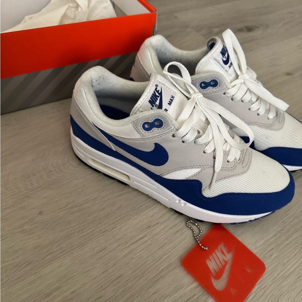 Nike Air Max 1 White and Blue Sneakers